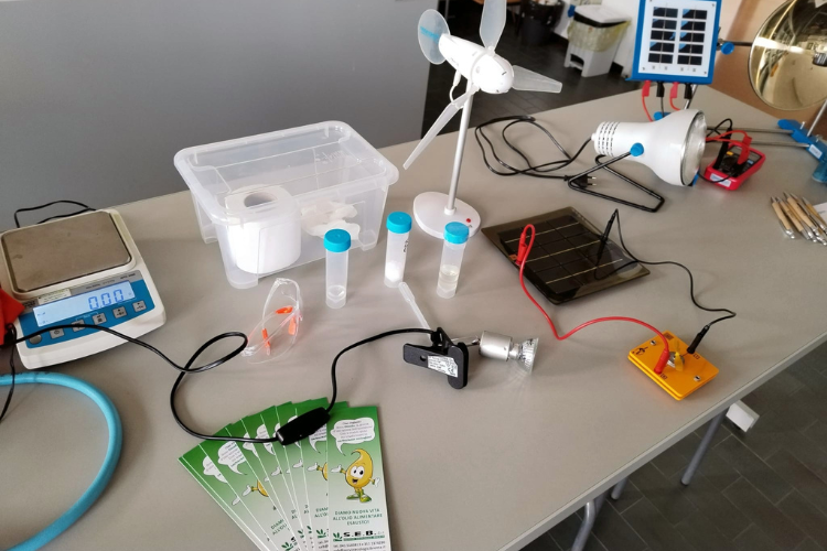 Laboratori-di-sostenibilità-Quartieri-Educanti-Fenice-Junior-Academy-kit-didattici-scuola-news