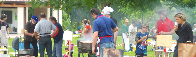 Domenica all'aperto, barbecue e musica